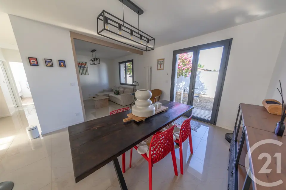 Maison 5 pièces 84 m² à vendre à Saint-Médard-en-Jalles — photo 3