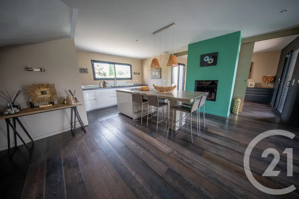 Maison 7 pièces 198 m² à vendre à Saint-Médard-en-Jalles — photo 6