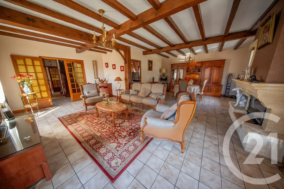 Maison 7 pièces 151 m² à vendre à Saint-Médard-en-Jalles — photo 5