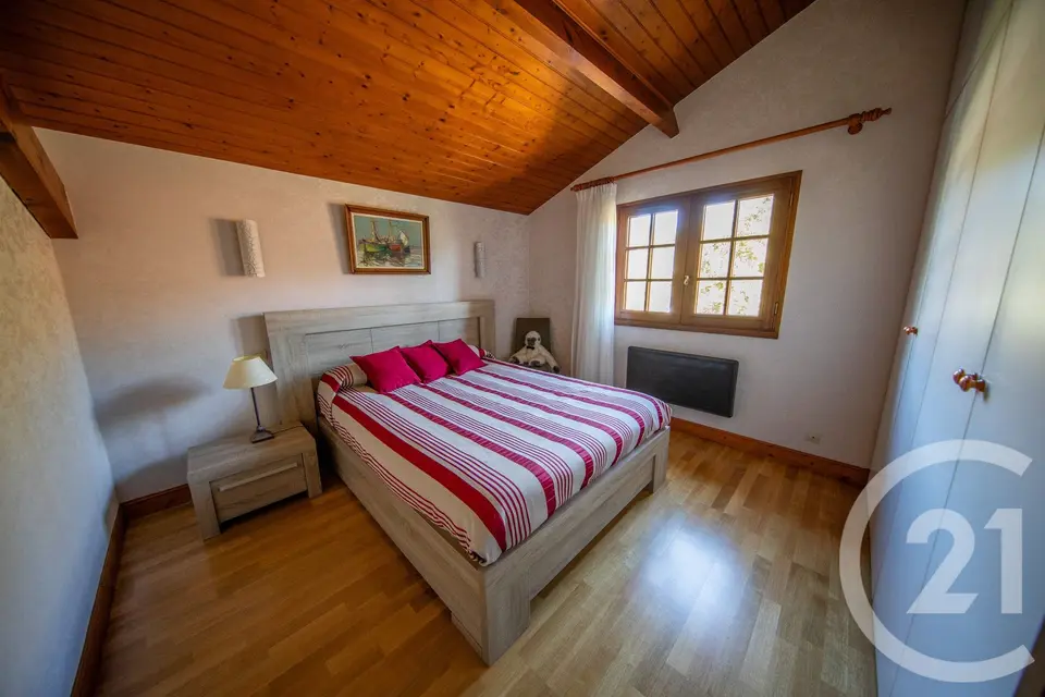 Maison 7 pièces 151 m² à vendre à Saint-Médard-en-Jalles — photo 10
