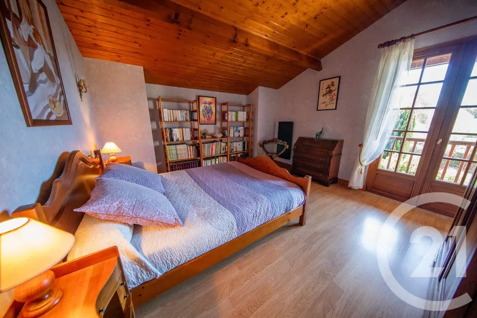 Maison 7 pièces 151 m² à vendre à Saint-Médard-en-Jalles — photo 13