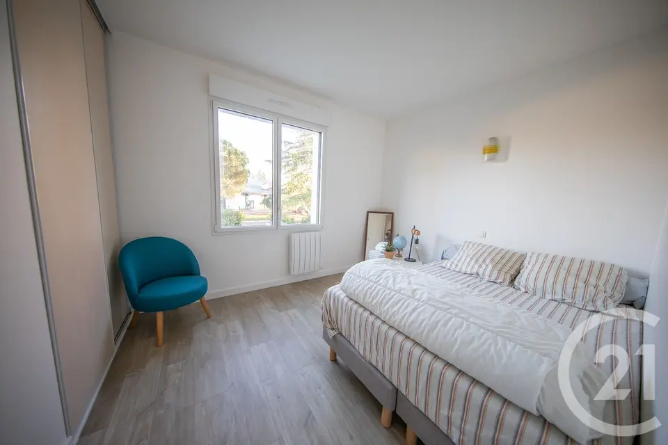 Maison 10 pièces 260 m² à vendre à Saint-Médard-en-Jalles — photo 7