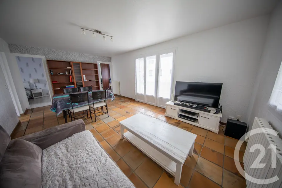 Maison 10 pièces 216 m² à vendre à Saint-Médard-en-Jalles — photo 14