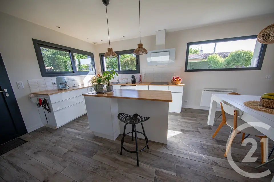 Maison 5 pièces 107 m² à vendre à Saint-Médard-en-Jalles — photo 5