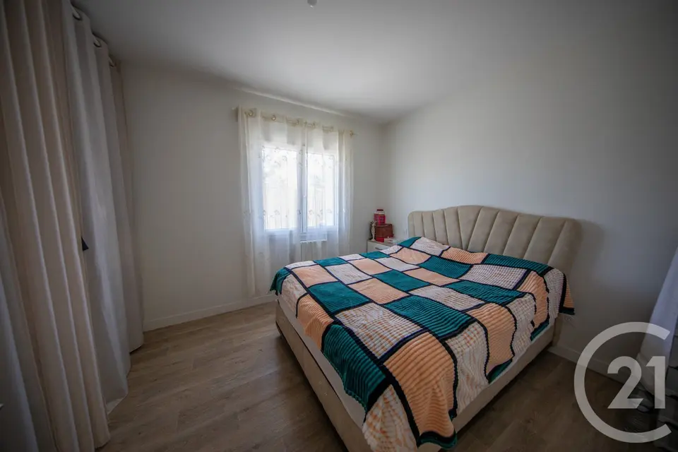 Maison 6 pièces 108 m² à vendre à Saint-Médard-en-Jalles — photo 4