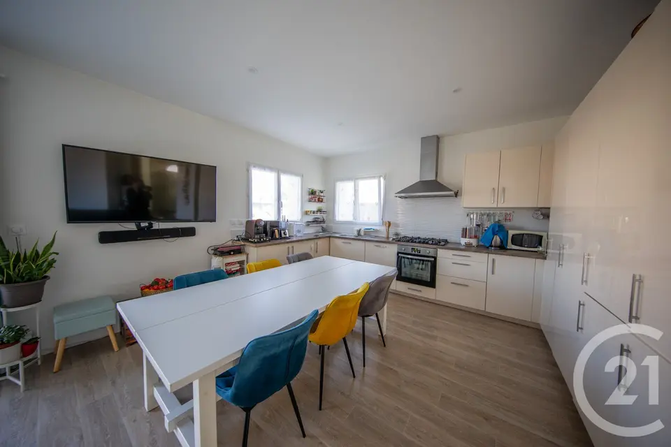 Maison 6 pièces 108 m² à vendre à Saint-Médard-en-Jalles — photo 3