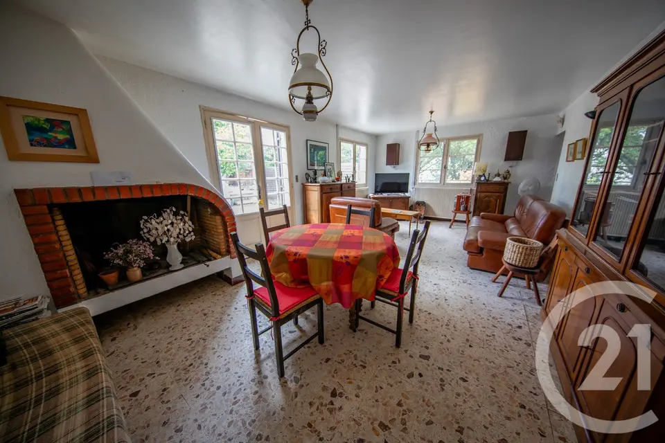 Maison 6 pièces 130 m² à vendre à Saint-Médard-en-Jalles — photo 4