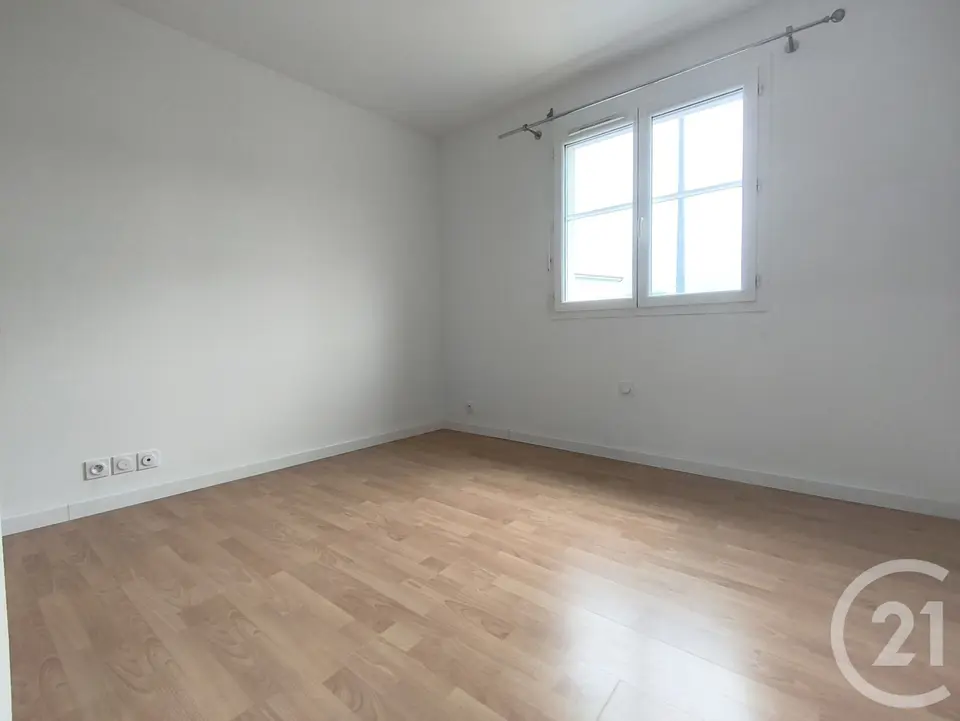 Maison 4 pièces 73 m² à louer à Saint-Médard-en-Jalles — photo 8