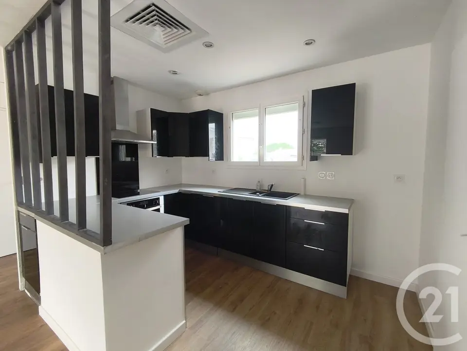 Maison 4 pièces 73 m² à louer à Saint-Médard-en-Jalles — photo 2