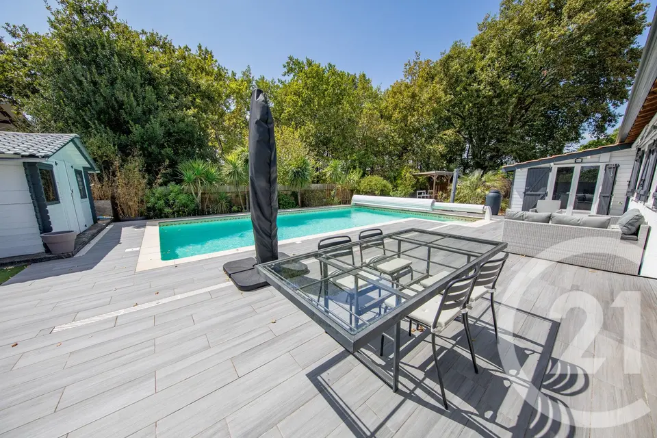Maison 5 pièces 109 m² à vendre à Saint-Médard-en-Jalles — photo 2