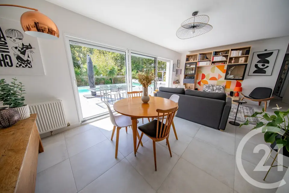 Maison 5 pièces 109 m² à vendre à Saint-Médard-en-Jalles — photo 5