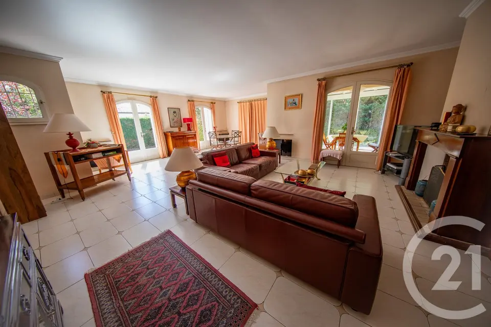 Maison 5 pièces 138 m² à vendre à Saint-Médard-en-Jalles — photo 4