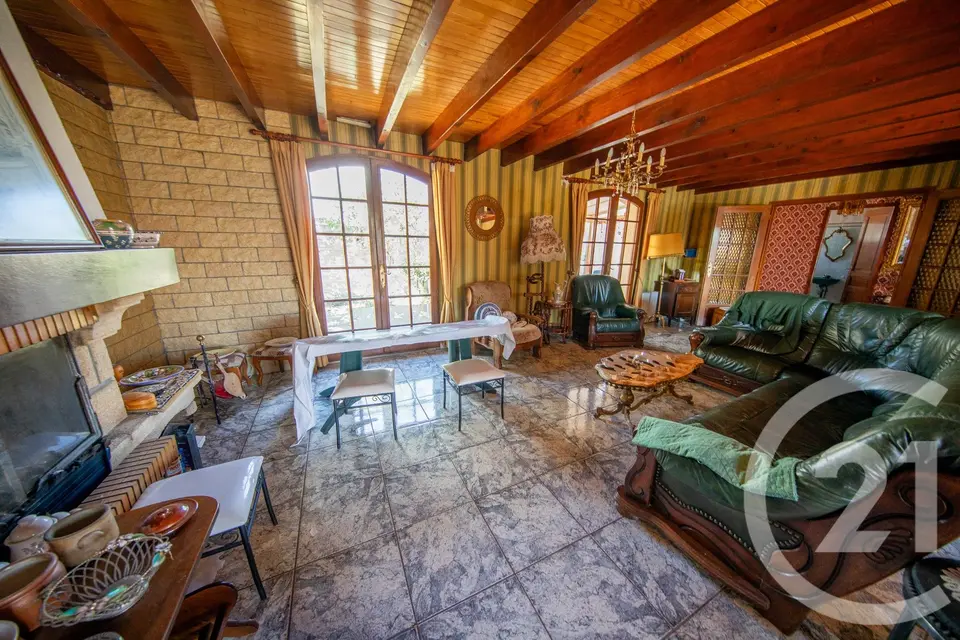 Maison 5 pièces 122 m² à vendre à Saint-Médard-en-Jalles — photo 4