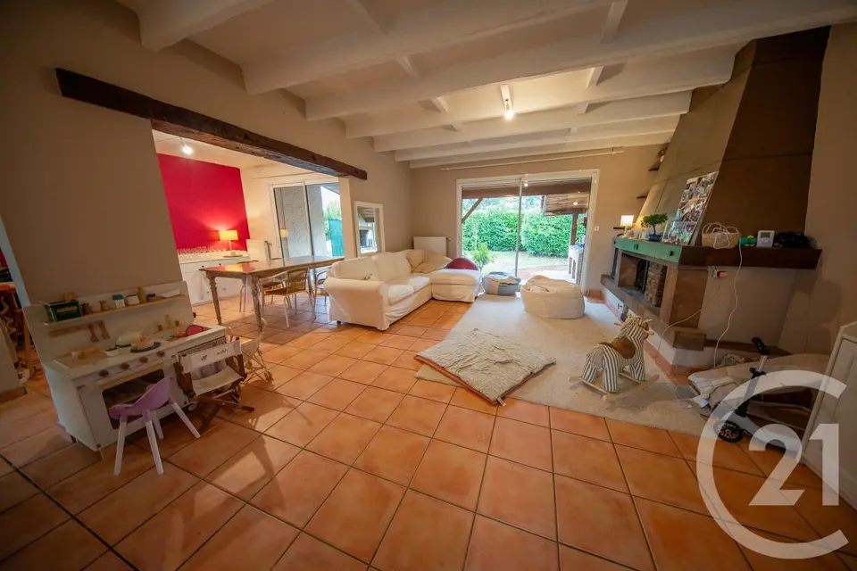 Maison 5 pièces 104 m² à vendre à Saint-Médard-en-Jalles — photo 4