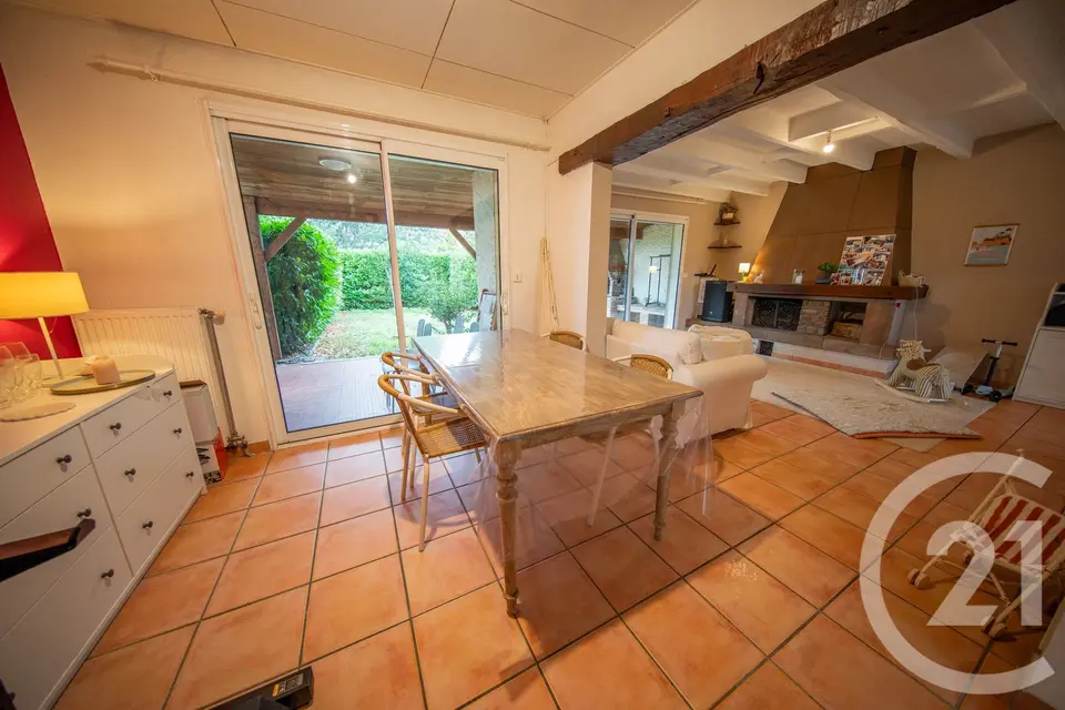 Maison 5 pièces 104 m² à vendre à Saint-Médard-en-Jalles — photo 5