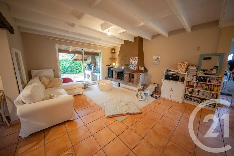 Maison 5 pièces 104 m² à vendre à Saint-Médard-en-Jalles — photo 6