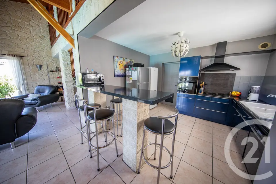 Maison 6 pièces 124 m² à vendre à Saint-Médard-en-Jalles — photo 2
