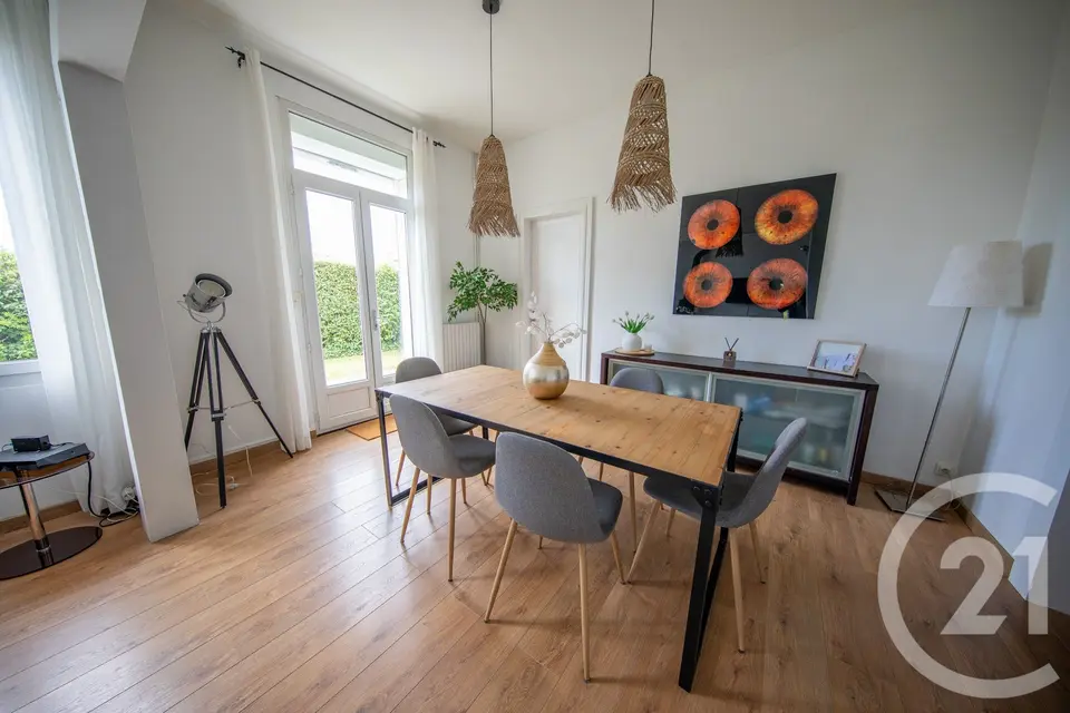 Maison 5 pièces 127 m² à vendre à Saint-Médard-en-Jalles — photo 5