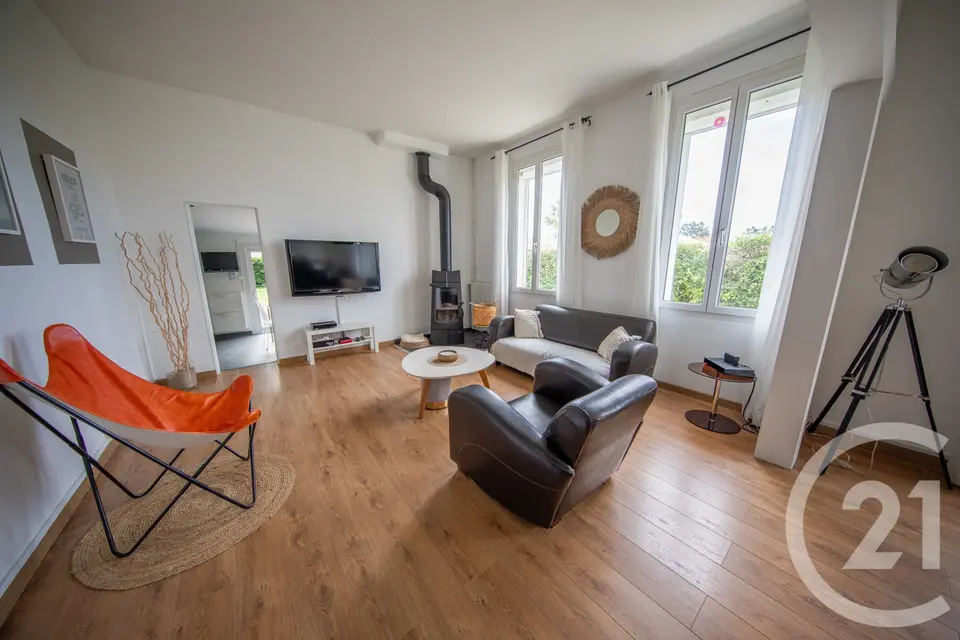 Maison 5 pièces 127 m² à vendre à Saint-Médard-en-Jalles — photo 3