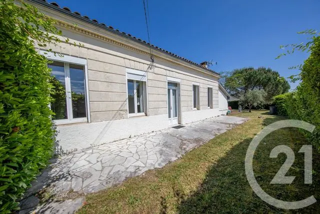 Maison à vendre à Saint-Médard-en-Jalles — CENTURY 21 Kadima