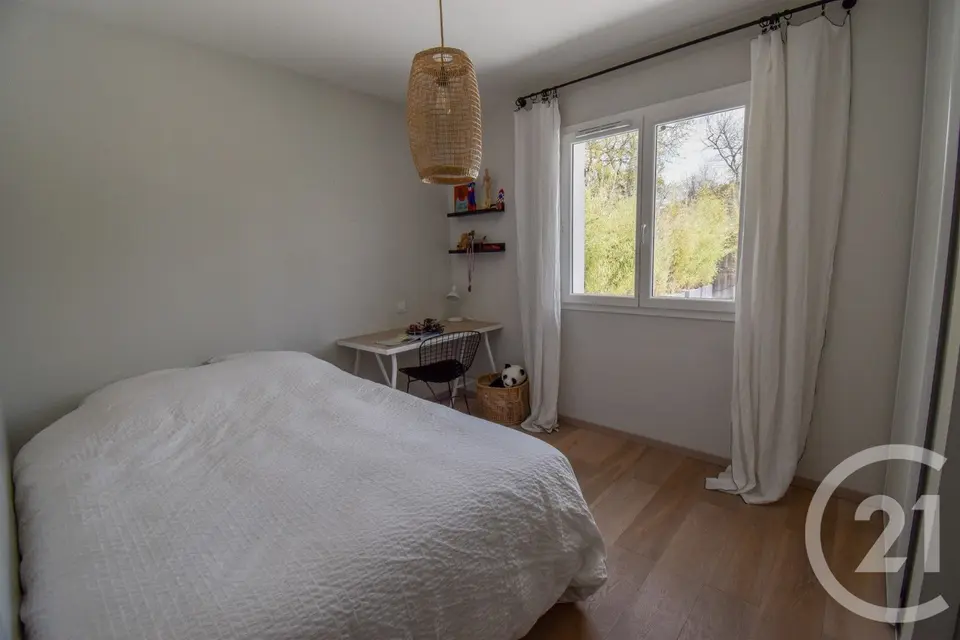 Maison 6 pièces 132 m² à vendre à Saint-Médard-en-Jalles — photo 8