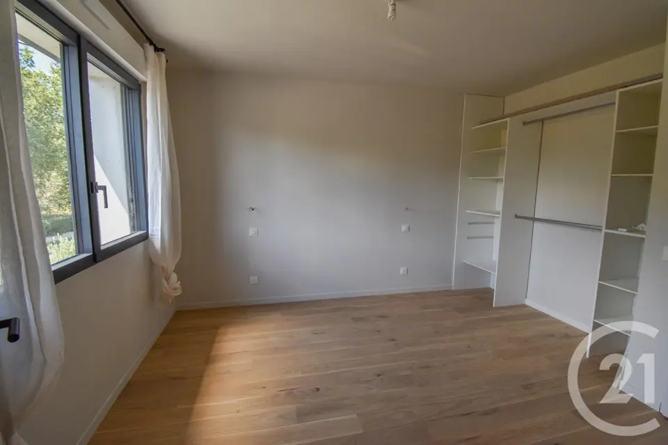 Maison 6 pièces 132 m² à vendre à Saint-Médard-en-Jalles — photo 10