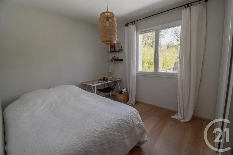 Maison 6 pièces 132 m² à vendre à Saint-Médard-en-Jalles — photo 6