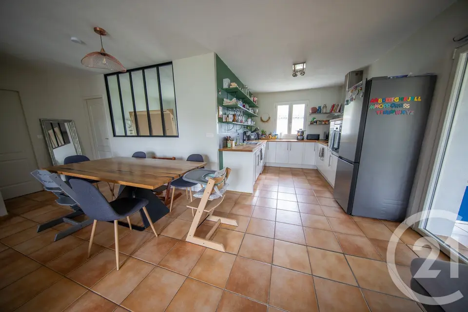 Maison 6 pièces 97 m² à vendre à Saint-Médard-en-Jalles — photo 4