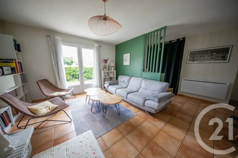 Maison 6 pièces 97 m² à vendre à Saint-Médard-en-Jalles — photo 2