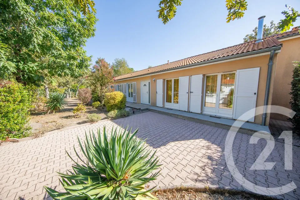 Maison 7 pièces 154 m² à vendre à Saint-Médard-en-Jalles — photo 1