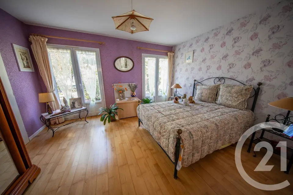 Maison 7 pièces 154 m² à vendre à Saint-Médard-en-Jalles — photo 10