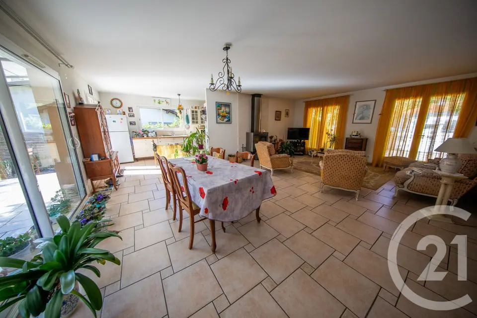 Maison 7 pièces 154 m² à vendre à Saint-Médard-en-Jalles — photo 5