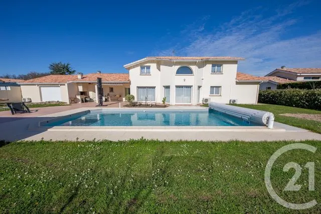 Maison à vendre à Saint-Médard-en-Jalles — CENTURY 21 Kadima