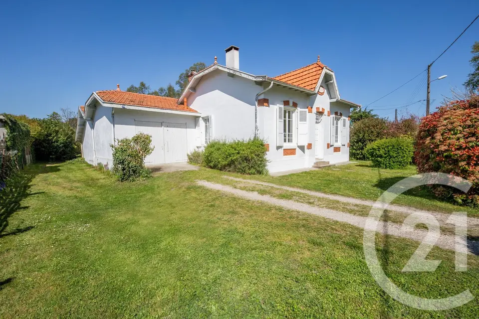 Maison 5 pièces 87 m² à vendre à Saint-Médard-en-Jalles — photo 1
