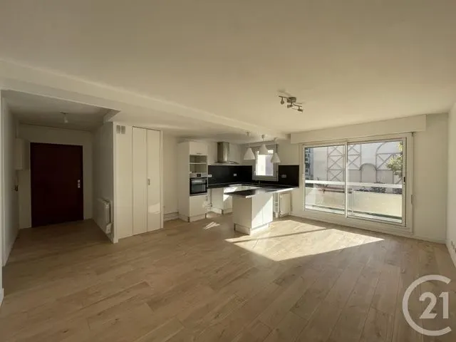 Appartement vendu à Bordeaux par CENTURY 21 Kadima