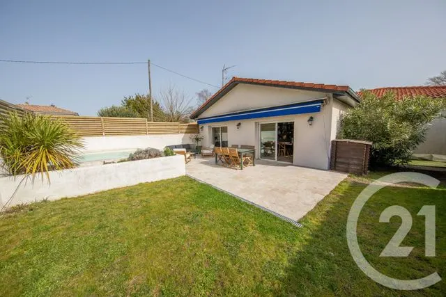 Maison vendue à Saint-Médard-en-Jalles par CENTURY 21 Kadima
